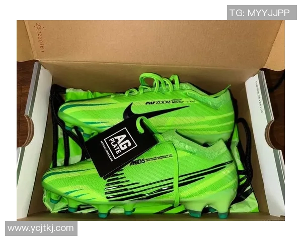 探索C罗同款足球鞋的魅力与性能，助你在球场上尽显风采